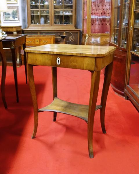 Stodola.cz - Sewing table