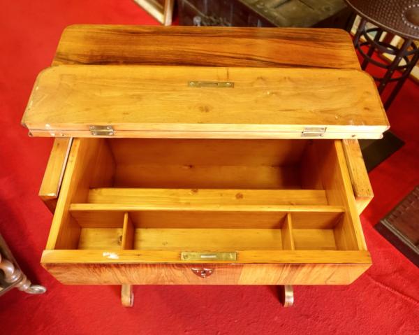 Stodola.cz - Sewing table