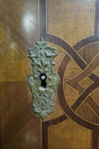 Stodola.cz - Skříň